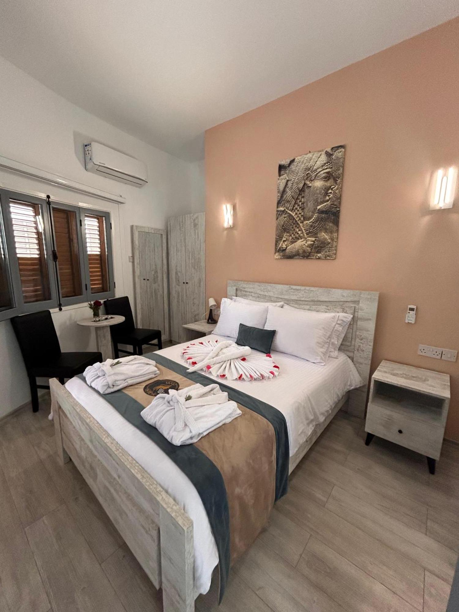 Royal Goddess Guest House, Walled City Famagouste Extérieur photo