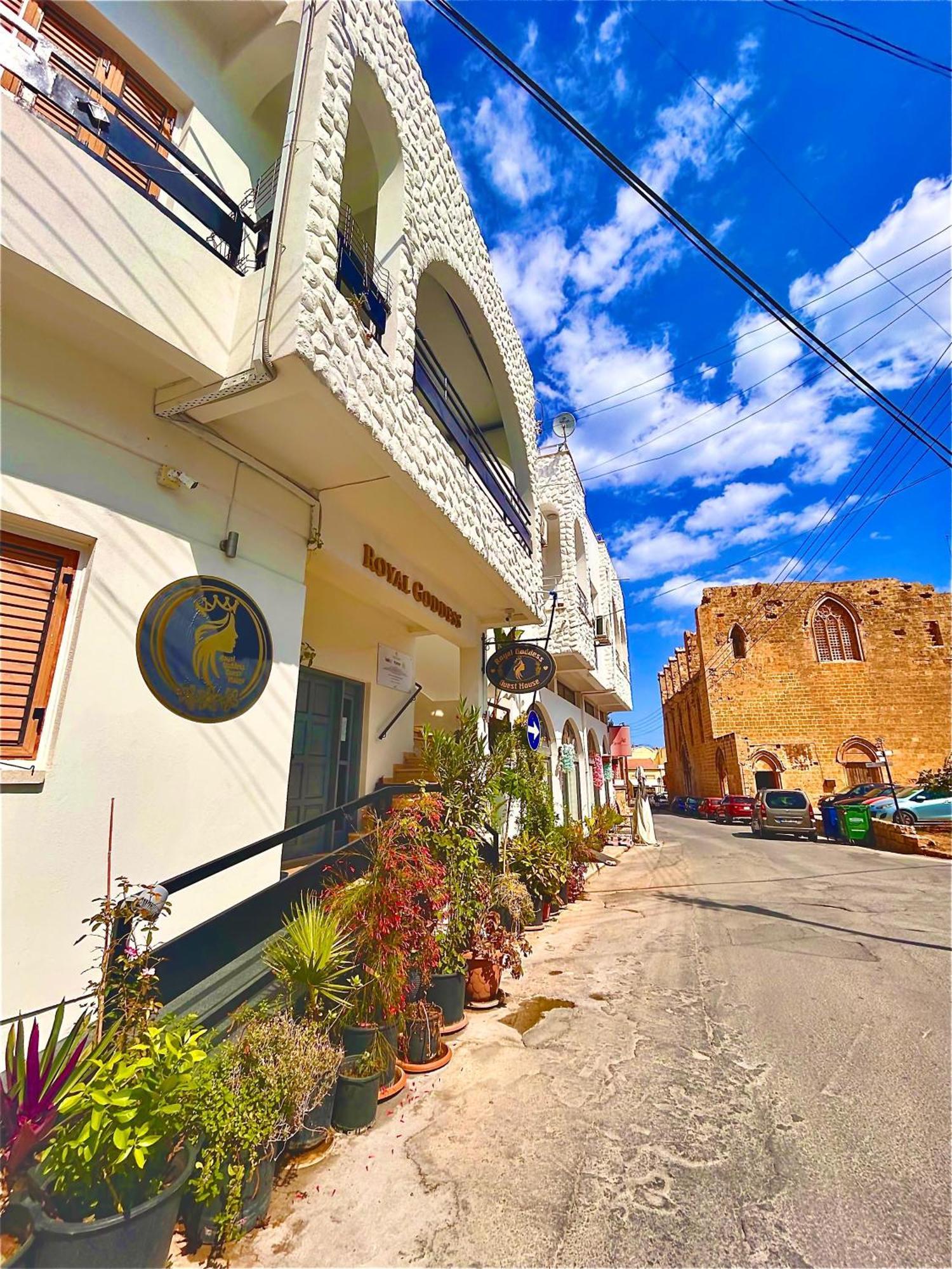 Royal Goddess Guest House, Walled City Famagouste Extérieur photo