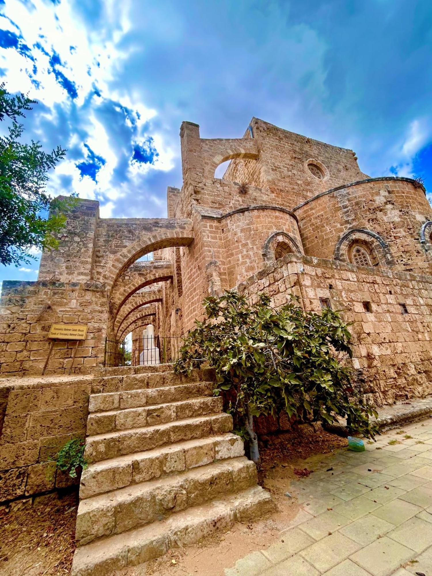 Royal Goddess Guest House, Walled City Famagouste Extérieur photo